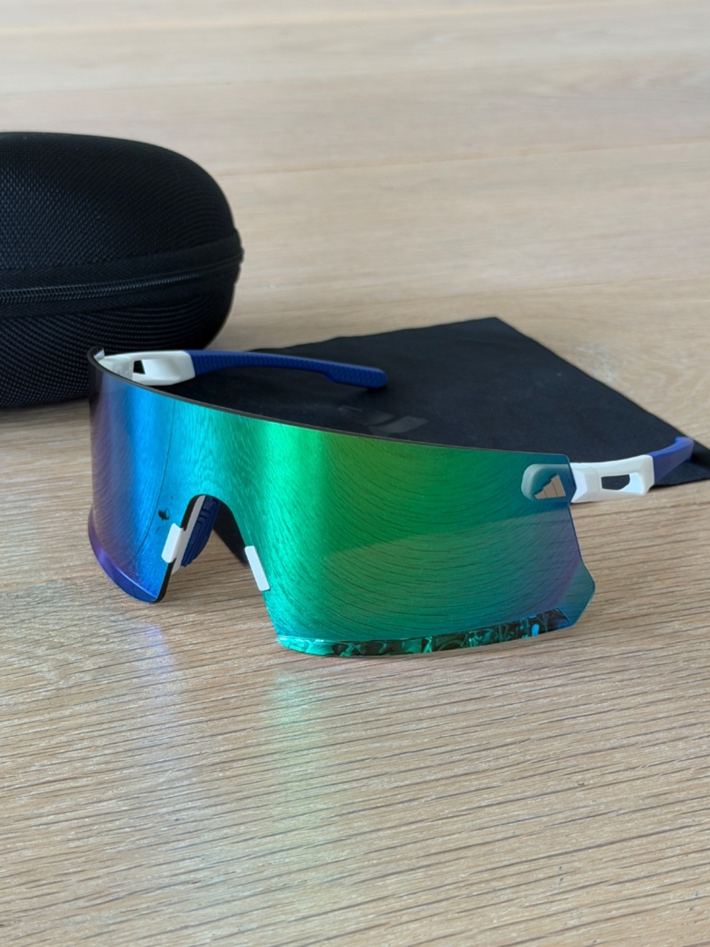Adidas Sport Sunglasses, rimless - Picture 2 of 4